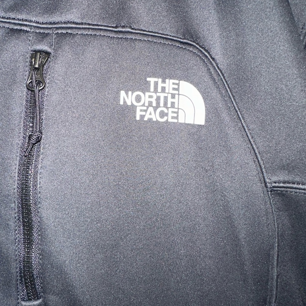 Men’s Northface Apex Bionic Jacket - image 3